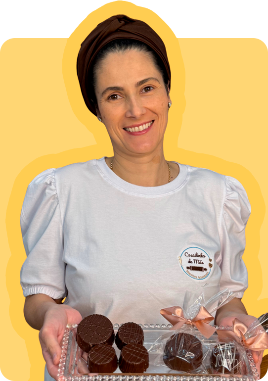 Denise — substitua pela foto real